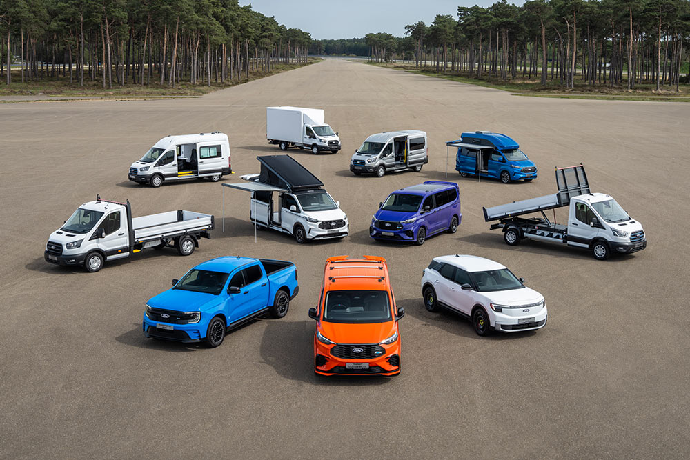 Une sélection de véhicules utilitaires Ford.