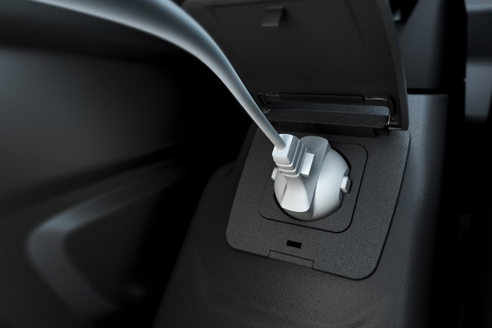 Prise 12 V du fourgon Ford Transit.