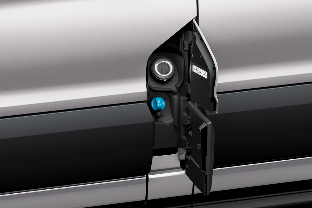 Système de remplissage sans bouchon Easy Fuel du Ford Transit Kombi.